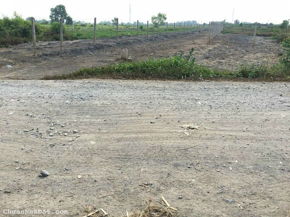 Cần bán gấp lô đất giá ngộp tại Củ Chi gần đường lên xuống Vành Đai 3