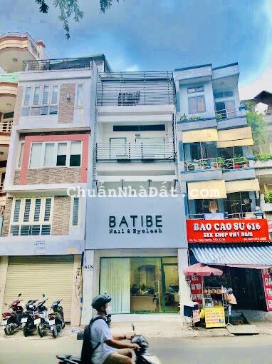 Cho thuê nhà MT 618 Sư Vạn Hạnh, Quận 10 (4,5x12m - 4 tầng) Giá 40 Triệu