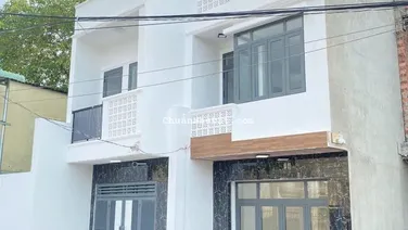 bán nhà mới xây sổ riêng 1lầu 1trệt