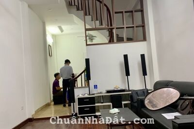 4,45 TỶ - NHÀ TÔN THẤT TÙNG - KHUNG CỘT BÊ TÔNG CHẮC CHẮN - THÔNG RA TRƯỜNG CHINH- NGÕ NÔNG - YÊN T