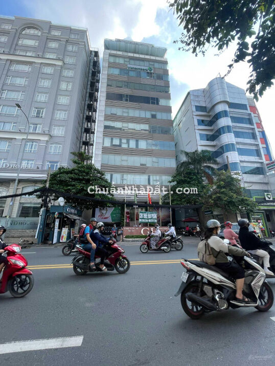 Chính chủ bán tòa nhà 2 MT ngay Lotte Cộng Hòa, Q. Tân Bình - DT 10x30m hầm 7lầu HĐT 320tr/th 82 tỷ