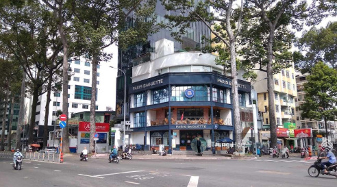 Bán nhà siêu vị trí mặt tiền Nguyễn Thị Minh Khai 7.5x18m HĐT: 100 triệu/tháng, giá bán: 35 tỷ TL