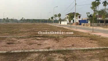 Em còn vài lô mặt tiền kinh doanh, tiện ích đầy đủ dân cư đông đúc, 100m2, full thổ cư