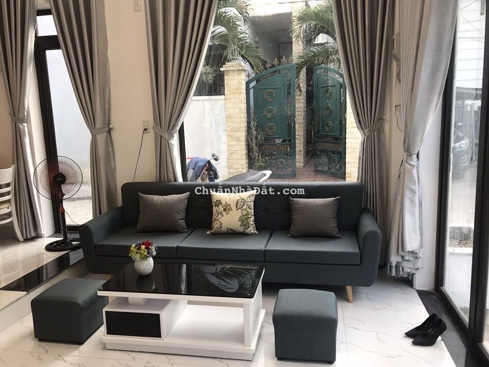 Nhà 3 tầng - 2 mặt kiệt oto đậu đổ, Đường Nguyễn Hữu Thọ, Gần Đường, chỉ nhỉnh 4 tỷ