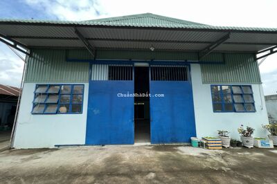 Cho thuê xưởng 1344m2 (24x58m) An Phú Tây, Bình Chánh, đường 8m nhựa, giá cực tốt