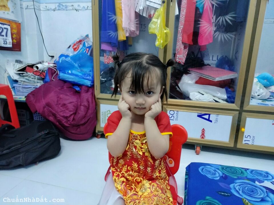 Bán nhà ODT chính chủ có cấp phép xây dựng, 2 tỷ tặng nội thất, buông đuôi