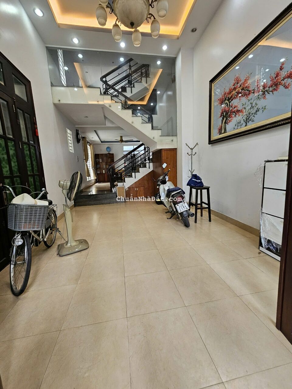 Cho thuê nhà góc hai mặt tiền đường 16m kdc Tân Quy Đông p Tân Phong Quận 7. Giá 22 triệu/tháng