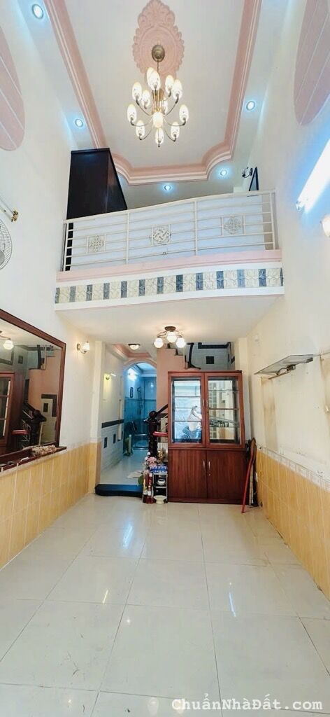 SIÊU RẺ VÀ ĐẸP. NGUYỄN THƯỢNG HIỀN, PHÚ NHUẬN, 4 TẦNG CÓ KC Ở NGAY. GIẢM 350TR CHỈ CÒN 5T TL 