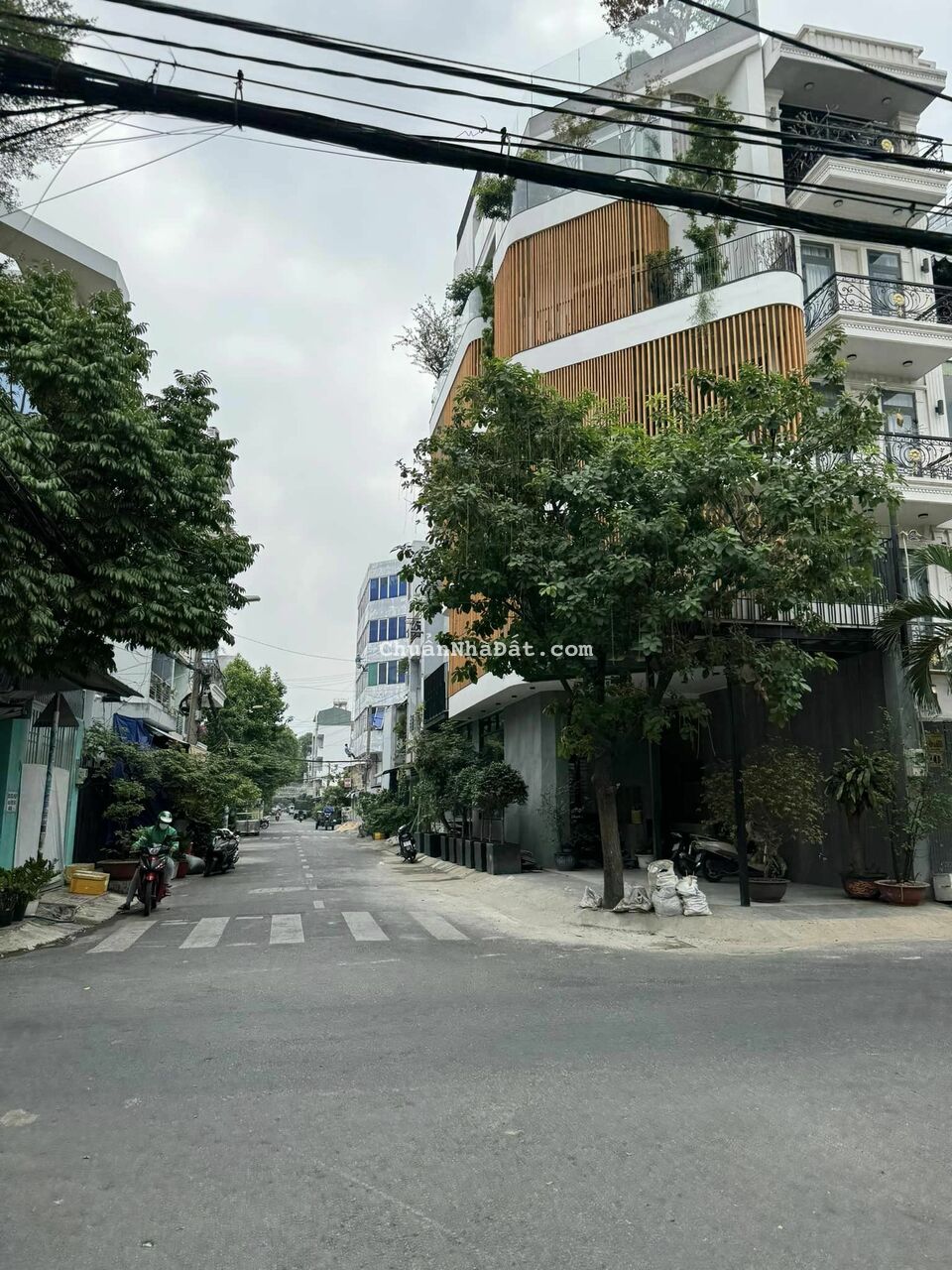 MẶT TIỀN KINH DOANH VIP PHƯỜNG TÂN THÀNH, TÂN PHÚ, NGANG 4.5M CHUẨN MỰC, 350TR CHỈ 14T