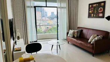 Cần bán gấp CH Sunny Plaza 70m2, 2PN, 2WC, tặng NT đẹp, ban công rộng hướng ĐB. Giá thật: 3.2 tỷ TL