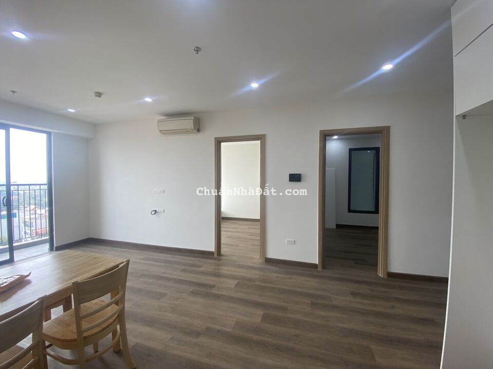 cho thuê căn hộ Berriver Long Biên 2N1vs 65m2 tòa No05 mới nhất đồ cơ bản giá: 10.5tr/ tháng,