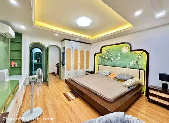 Cho thuê nhà Hàm Nghi Nam Từ Liêm 45m*5*T, đường 8m, kinh doanh