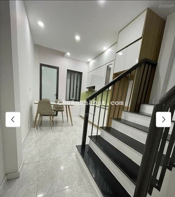 Cho thuê nhà mới đẹp Nguyễn Lân, Thanh Xuân 40M, 5T - 5 ngủ giá 16TR, ngõ ô tô thông