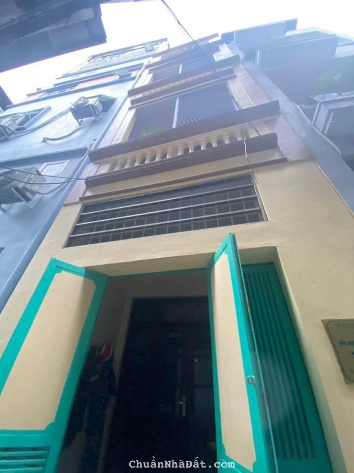 Cho thuê nhà nguyên căn Trần Cung Nghĩa Tân - Cầu Giấy 40m x 4T - 4 ngủ giá 13 triệu