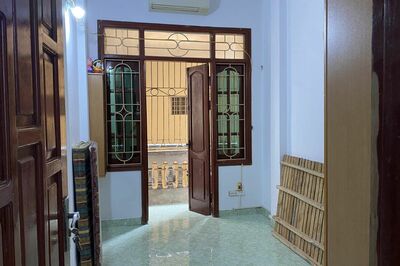 Cho thuê nhà  Nguyễn Lương Bằng Đống Đa 30m x 4T - 4 ngủ giá 15tr, cách phố 15m