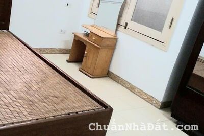 Cho thuê nhà ngõ ô tô tránh Đội Cấn, Phường Liễu Giai, quận Ba Đình 56m x 4T giá 19.5tr