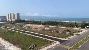 Cần bán lô góc Bùi Tá Hán (đường 20m) giao với Nguyễn Đức Trung. Tam Kỳ. 286m, ngang 11m vuông vức