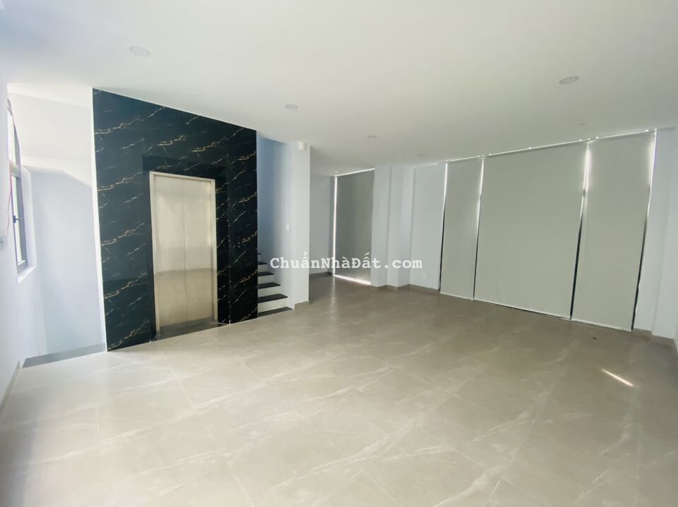 CHO THUÊ NHÀ PHỐ VINHOMES GRAND PARK QUẬN 9 108m2 HOÀN THIỆN chỉ 25 TRIỆU/THÁNG