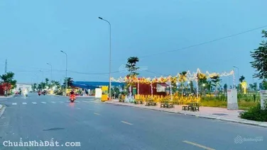 Bán Lô An Bình Vọng Đông 100m2 nhìn Đât Thương Mại