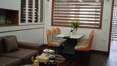 Bán căn hộ chung cư Trung Yên 1 – Trung Kính 120m2 3PN 2WC đủ đồ giá 6.* tỷ LH 0986128415