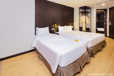 Bán khách sạn mặt tiền đường Biệt Thự, Nha Trang. 133m2, 19 tầng, 56 phòng, đầy đủ tiện ích, 70 tỷ