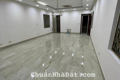 CHÙA LÁNG TÒA DÒNG TIỀN RẤT ĐẸP ÔTÔ VÀO NHÀ 20m ra ÔTÔ TRÁNH 2 THOÁNG 102m2 x 7T THANG MÁY, MT 5.6m