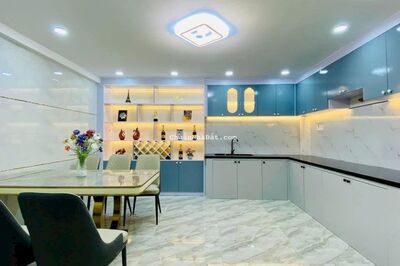 NGỘP! Bán nhà 42m2 Lý Thường Kiệt, Tân Bình giá 2tỷ050.Gần Bệnh Viện Thống Nhất.Hẻm 7m.Cho thuê 8tr