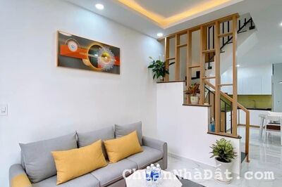 Bán nhà 38m2 Trần Kế Xương, Phú Nhuận giá 2 tỷ 050, gần Bệnh viện Ung Bướu, hẻm 7m, sổ riêng