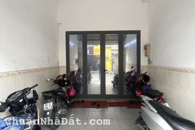 Cho thuê nhà MT Nguyễn Trọng Tuyển, Phú Nhuận, 5 tầng, 5PN, 5WC, giá thuê 30 tr.