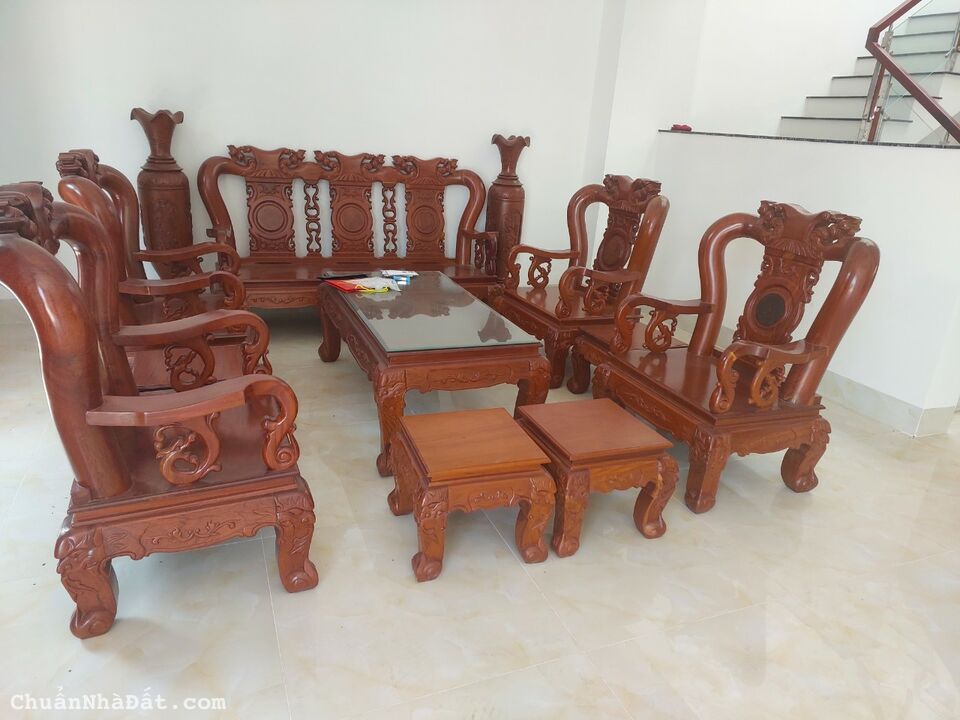 Bán nhà 1 trệt 1 lầu mặt tiền QL1A thuận tiện kinh doanh mua bán