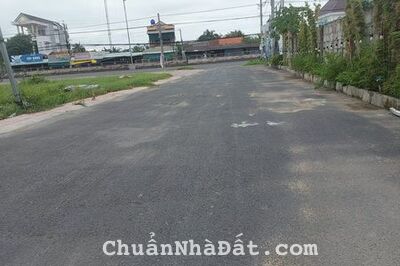 Đất thổ cư mặt tiền QL1A 100m2 ngang 6m,Giá 1,2 tỷ