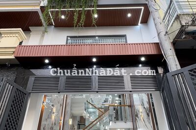 Chính chủ gửi bán nhà 56m2 2tỷ950 Hoàng Bật Đạt P15 Tân Bình. Sổ hồng riêng chính chủ. Hoàn công.