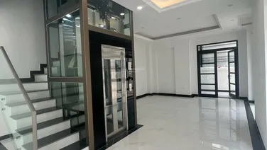 Cho thuê shophouse HA2 xẻ khe mặt đường 30 m, có thang máy Vinhomes Ocean Park