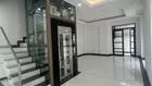 Cho thuê shophouse HA2 xẻ khe mặt đường 30 m, có thang máy Vinhomes Ocean Park