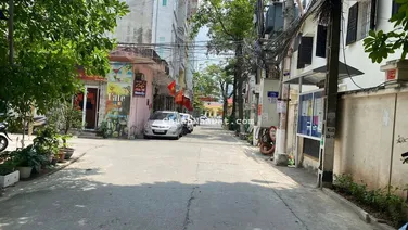 NHÀ CỰC HIẾM THANH XUÂN 40m2- 5 TẦNG SIÊU ĐẸP NHỈNH 5,5 Tỷ - MẶT TIỀN RỘNG - Ô TÔ ĐỖ CỔNG - KO LỖI