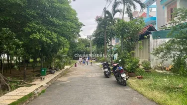 Lô đất KDC kiến Á phước long B, diện tích 135m giá đầu tư