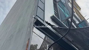 Bán nhà 5 tầng 3 ngủ phố Lĩnh Nam , ngõ thoáng MT rộng 2.63 tỷ
