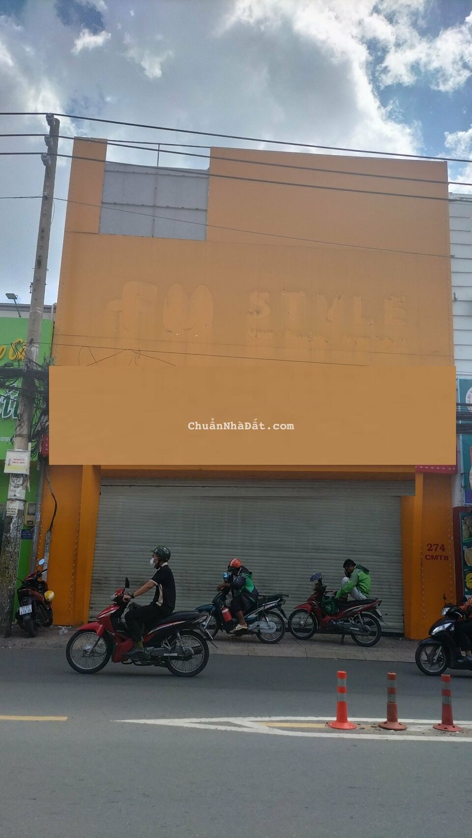 Cho thuê nhà mặt tiền 274 Cách Mạng Tháng Tám Quận 3, DT; 9x27m, NH: 28m, giá; 180tr TL