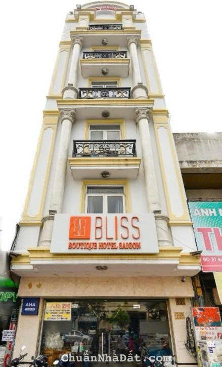 Cho thuê khách sạn số 65G Nguyễn Thái Học Quận 1, KC: 7 lầu có 50 phòng, giá: 520tr TL