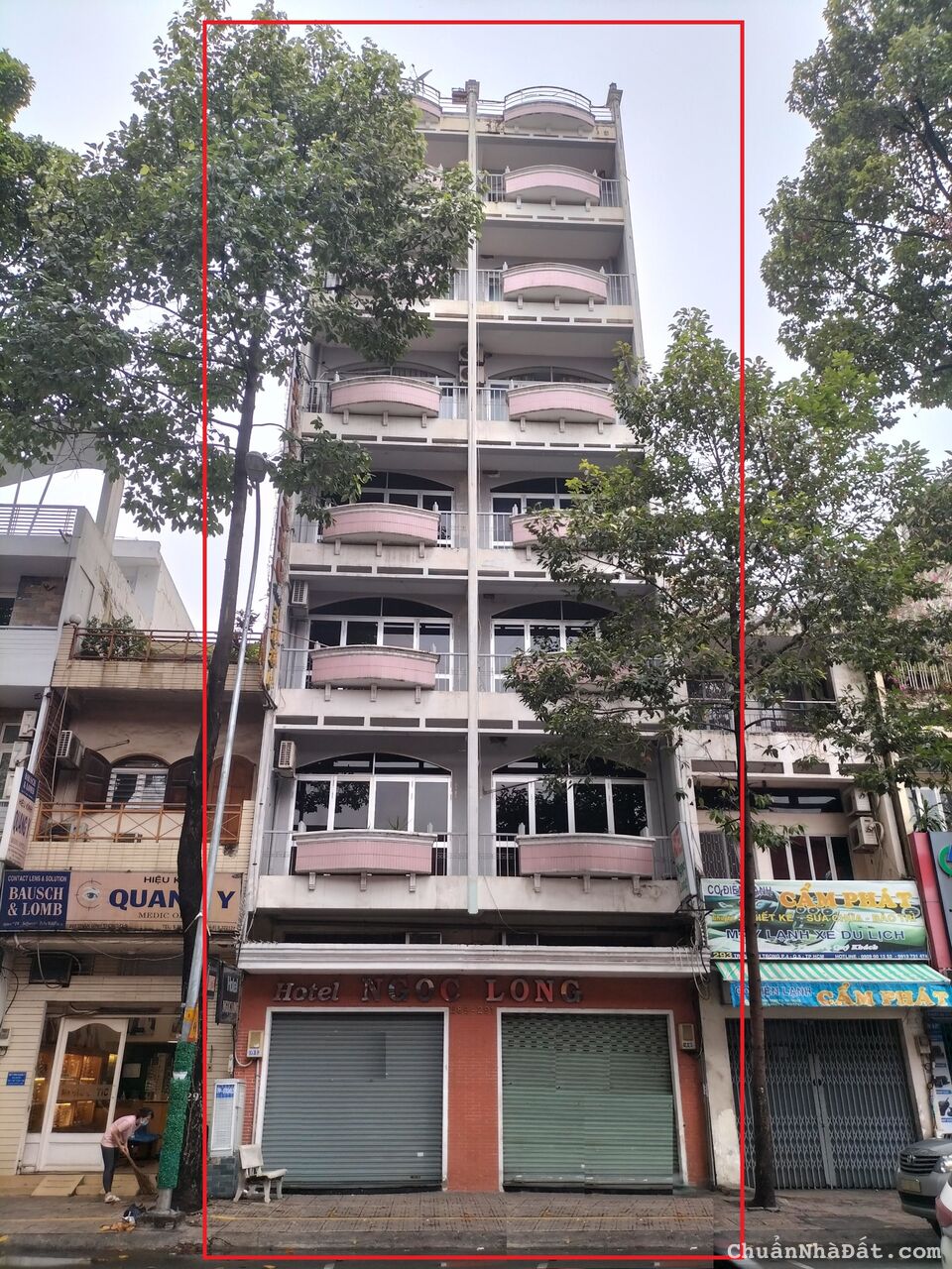 Cho thuê khách sạn mặt tiền 289-291 Trần Bình Trọng Quận 5, 7 lầu + 34 phòng, giá: 175tr TL