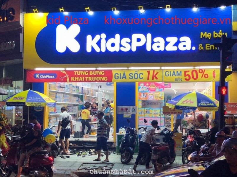 Cho thuê nhà 107 Phan Đăng Lưu Phường 7 Quận Phú Nhuận, DT: 5x20m, 5 lầu, giá: 140tr thương lượng