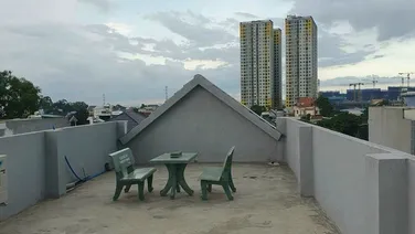 Bán nhà đông hoà gần chợ trung tâm TP dĩ an Bd
Nhà thiết kế đẹp thông thoáng
Dt 106m2 dt sàn 234m2