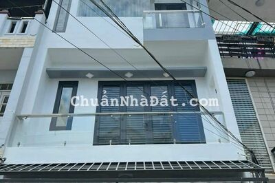 Mới sơn sửa cần sang gấp nhà 40m2 Nam Kỳ Khởi Nghĩa, Q3 chỉ 3ty130- Ngay sau tòa Grand Central