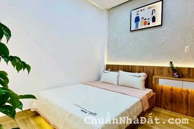 Hạ giá chỉ còn 2ty290 sở hữu ngay nhà HXH Nguyễn Thanh Tuyền, P2, Tân Bình. Cách mặt tiền chỉ 100m,