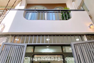 Nhà 37m2 hẻm ô tô Âu Dương Lân, P3, Q8 chỉ 2ty150. Gần UBND Phường 3 cực kì an ninh