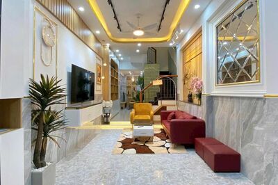 Sang nhượng gấp nhà 41m2 Yên Thế, P. 2, Tân Bình, hẻm 6m. Gần sân bay, 2 tỷ sổ riêng