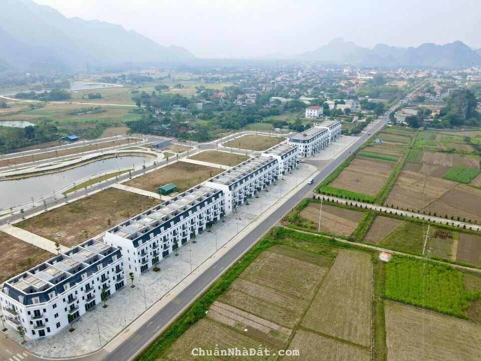  Phú Thành, Lạc Thuỷ, Hoà Bình giá chỉ 4,3tr/m2 có 1000m (250m thổ cư)
