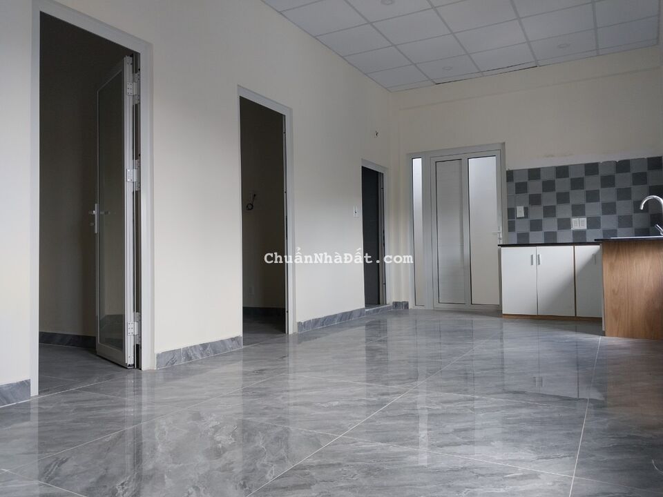 CHO THUÊ CĂN HỘ TẦNG 3 CÓ VIEW TẠI ĐÀ LẠT, ĐƯỜNG Ô TÔ NGUYỄN AN NINH 2PN 5TR LH 0888-113-882