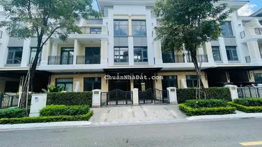 Bán Verosa Park - 6x17m hoàn thiện - giá tốt - Sổ Hồng - có hỗ trợ vay