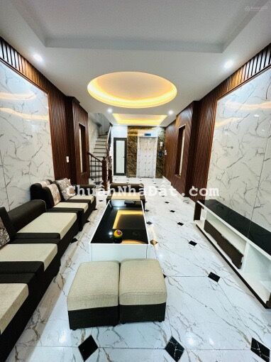 Bán nhà mặt phố Lò Đúc 100m², mt 5,5m, giá 49 tỷ - vị trí đắc địa